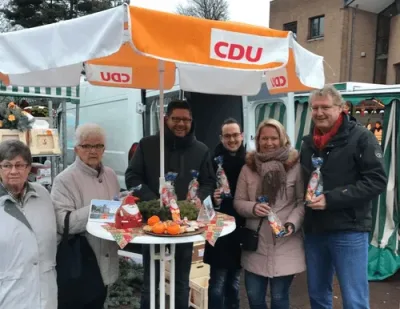 Frohe Weihnachten und einen guten Rutsch ins Neue Jahr
