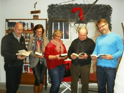 CDU besucht ehrenamtlich geführte Kath.Öffentliche Bücherei in Bork