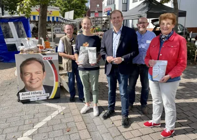 Arnd Hilwig auf dem Wochenmarkt Bork